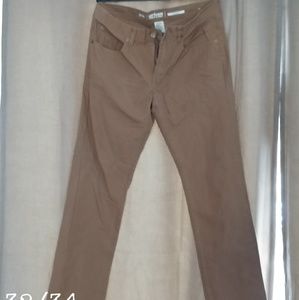 32/34 urban pipeline khakis